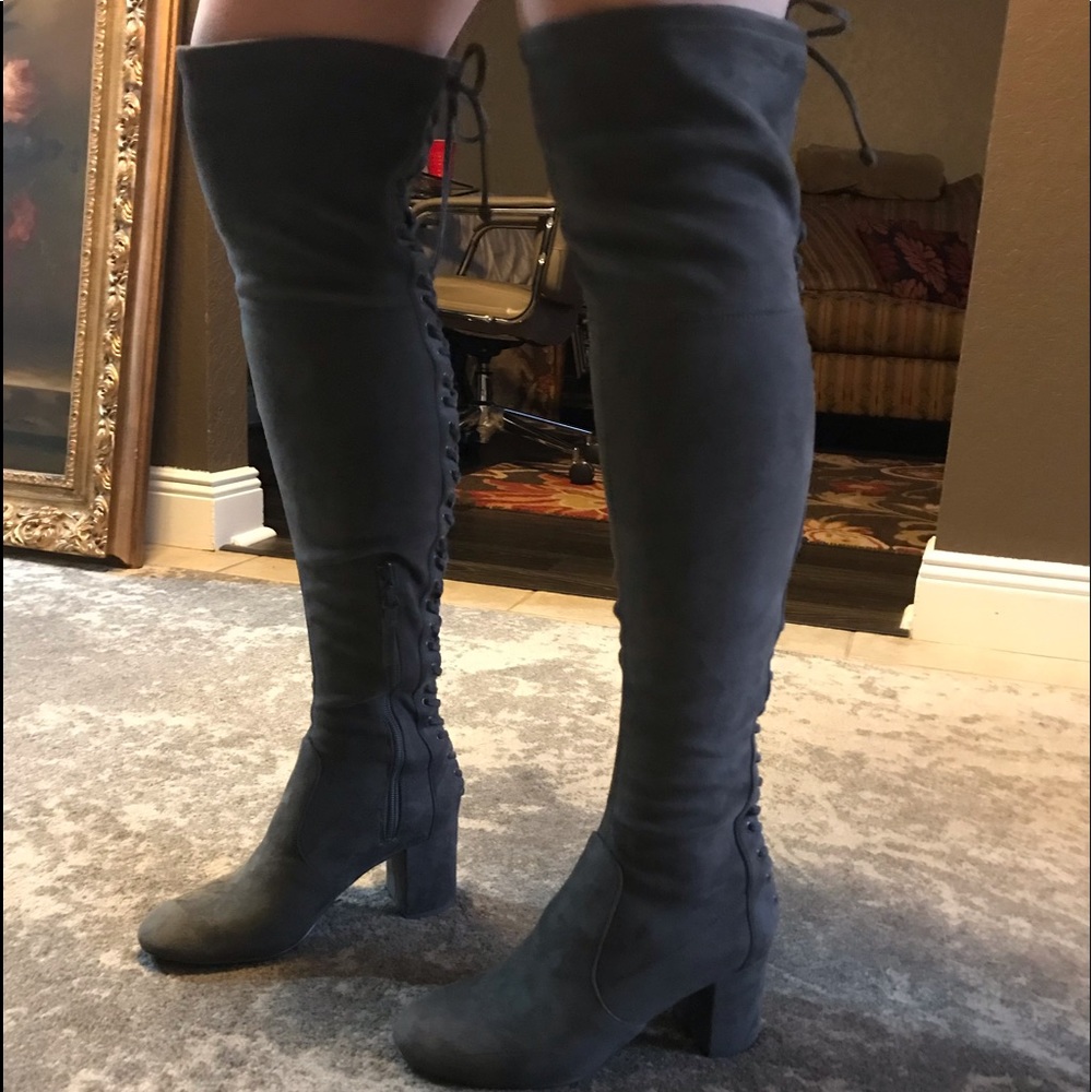 Gray suede lace up tall boots - Picture 2 of 5
